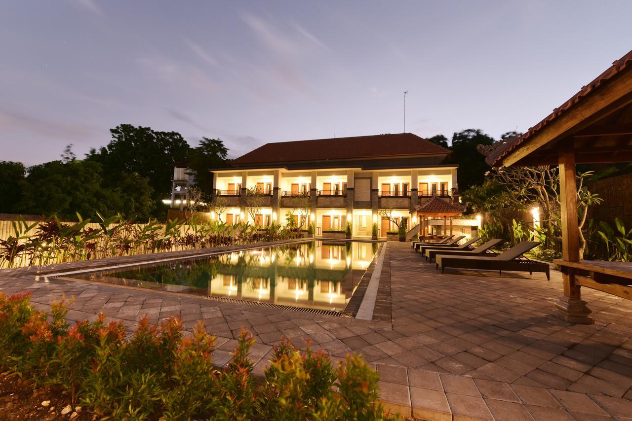 Le Lima Hotell Kuta Lombok Eksteriør bilde