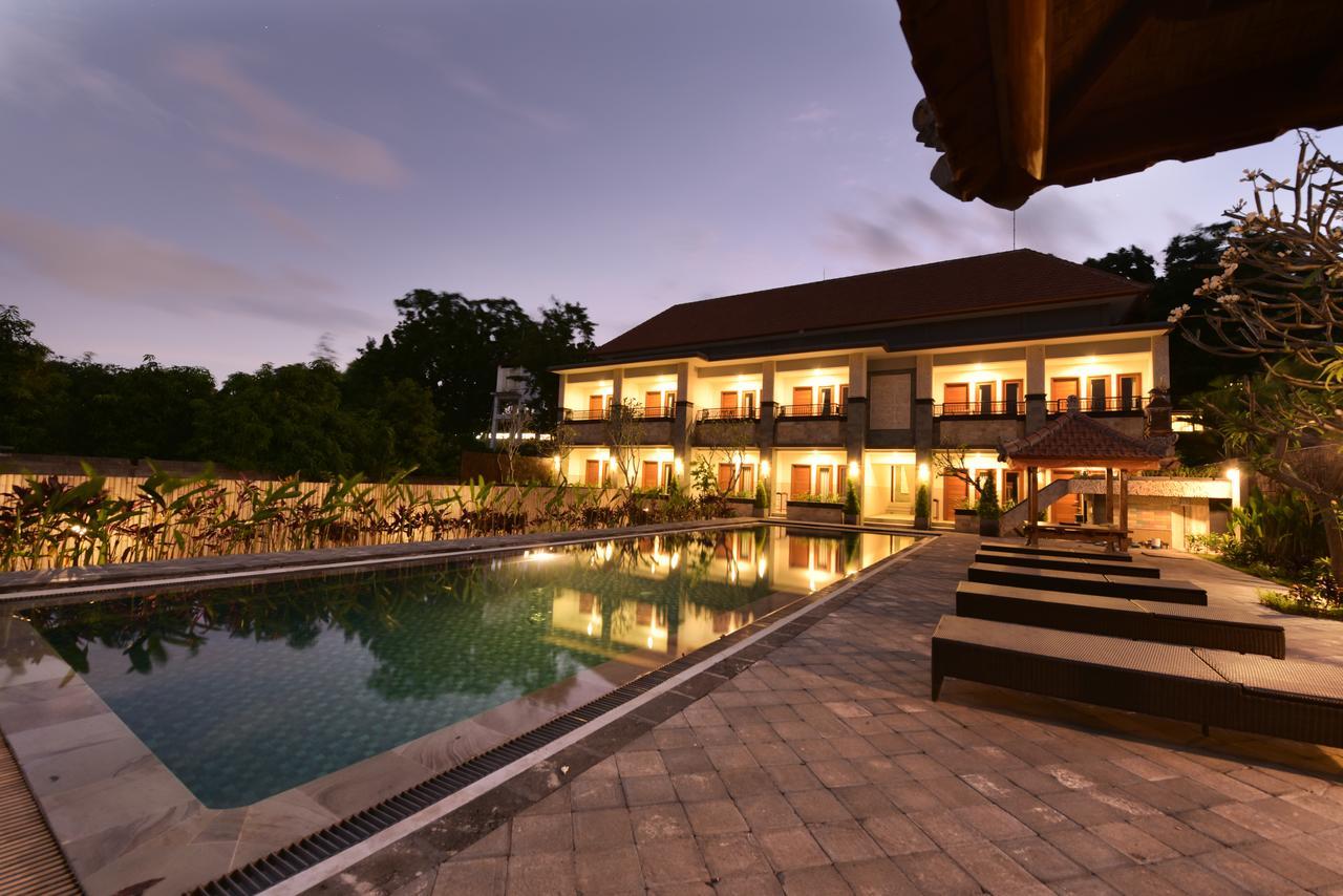 Le Lima Hotell Kuta Lombok Eksteriør bilde